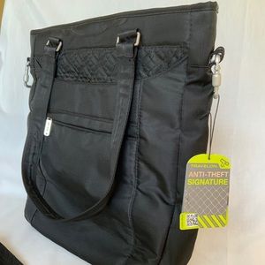 TRAVELON ANTI-THEFT SIGNATURE TOTE